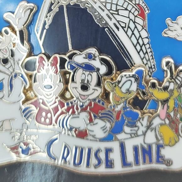 Disney Cruise Line Enamel Pin with Mickey & Friend 2008 - Picture 4 of 12